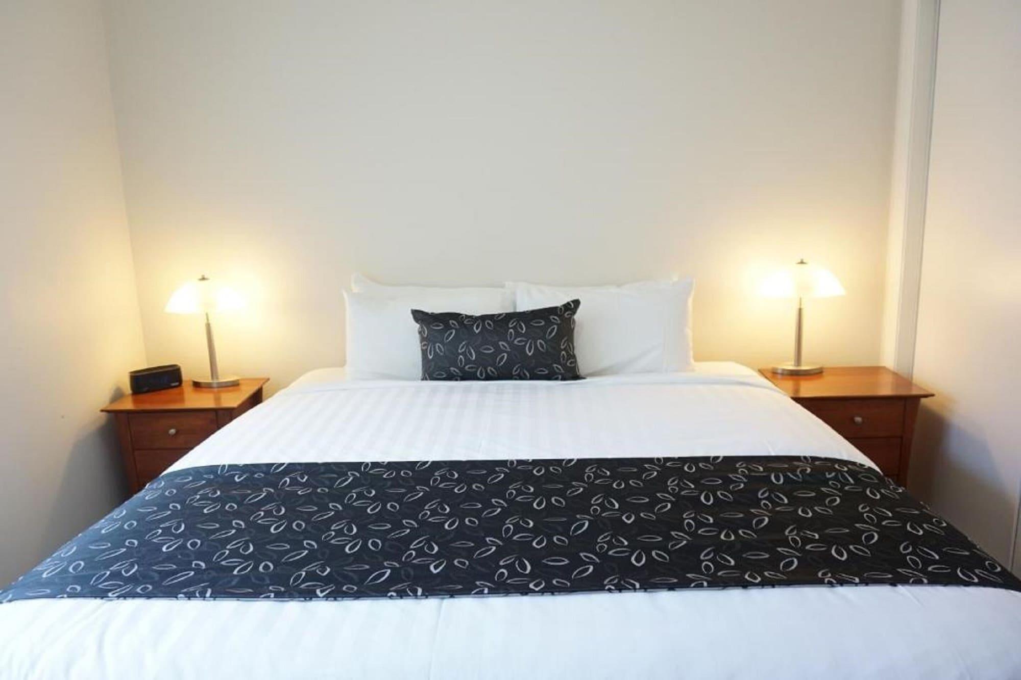 The Charles Hotel Wagga Wagga Kültér fotó